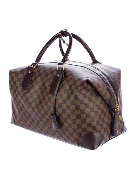 sp1141 louis vuitton duffle bag